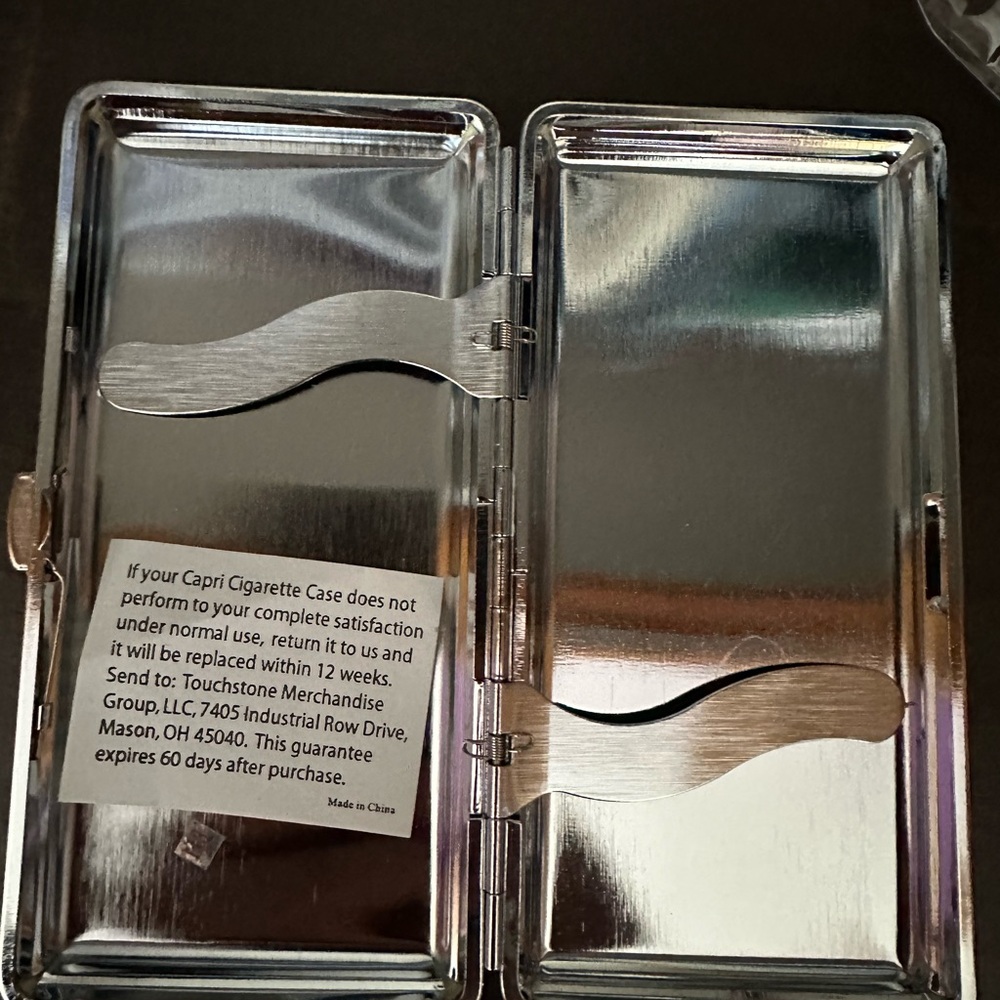 Cigarette case - Picture 2 of 2